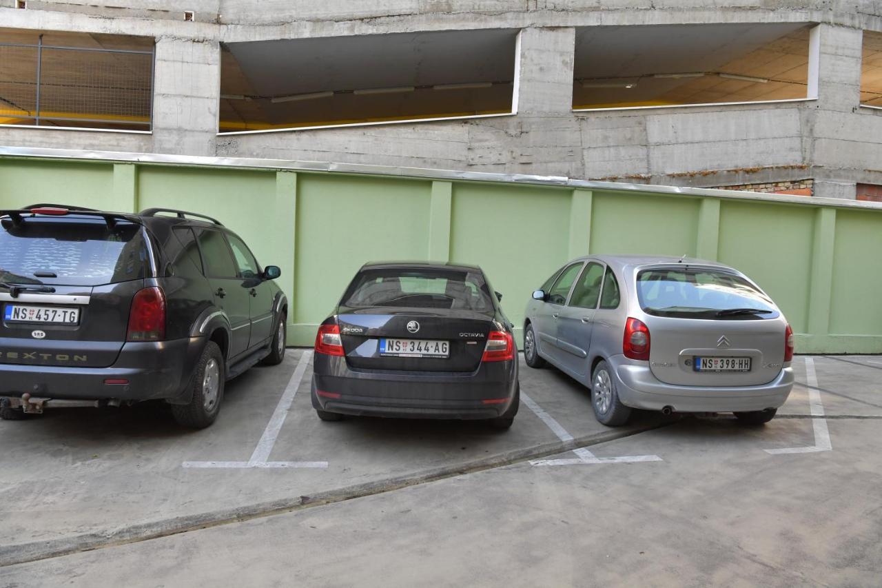 Mina Penthouse Apartment Novi Sad Exterior foto